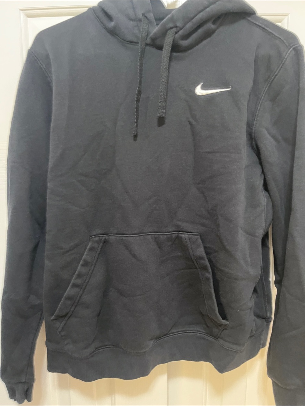 Nike Men's Black Pullover Hoodie with White Swoosh